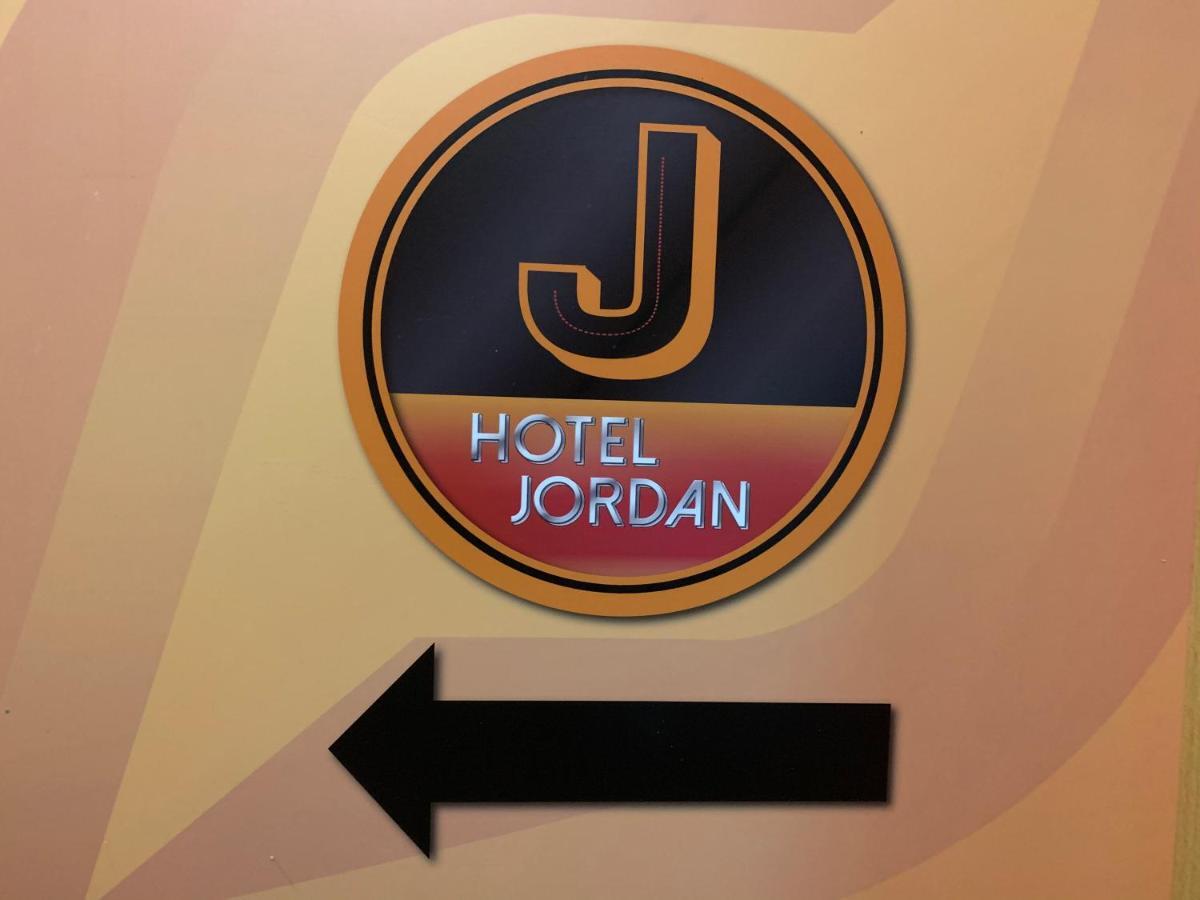 J Hotel Hongkong Exterior foto